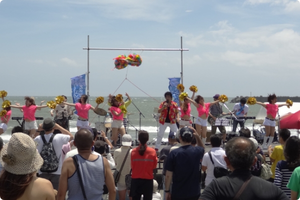 サザンビーチちがさき海開き