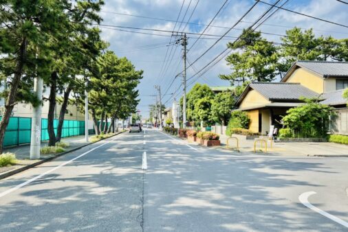 売地　東海岸南4丁目B区画　建築条件無し、一中通りからすぐの好立地！
