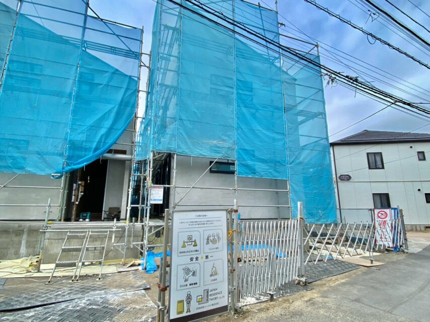 gallery4