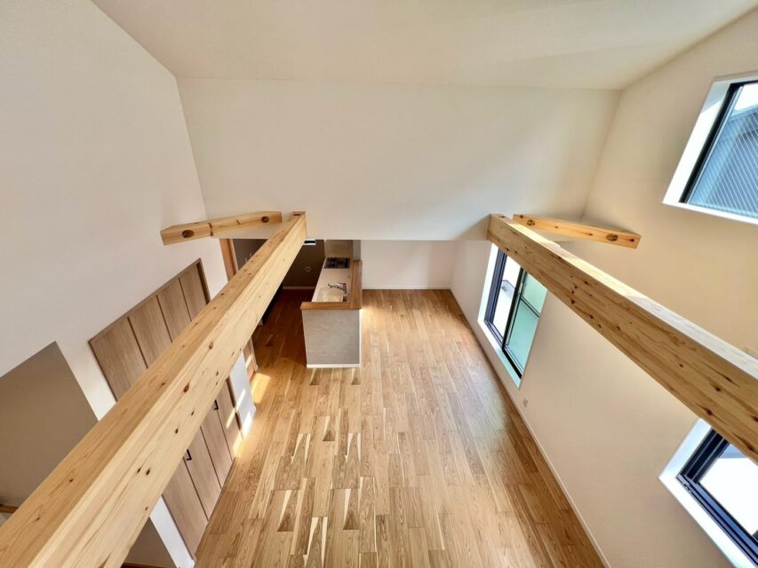 gallery8