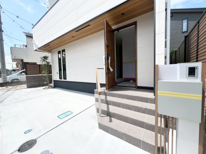 gallery16